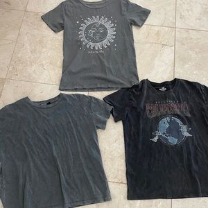T-Shirt Bundle!